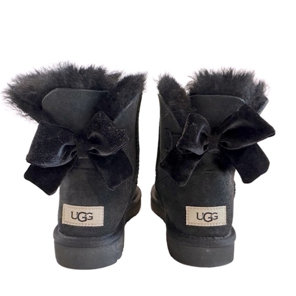 UGG Mini Bailey Velvet Bow II Boot - Picture 2 of 11